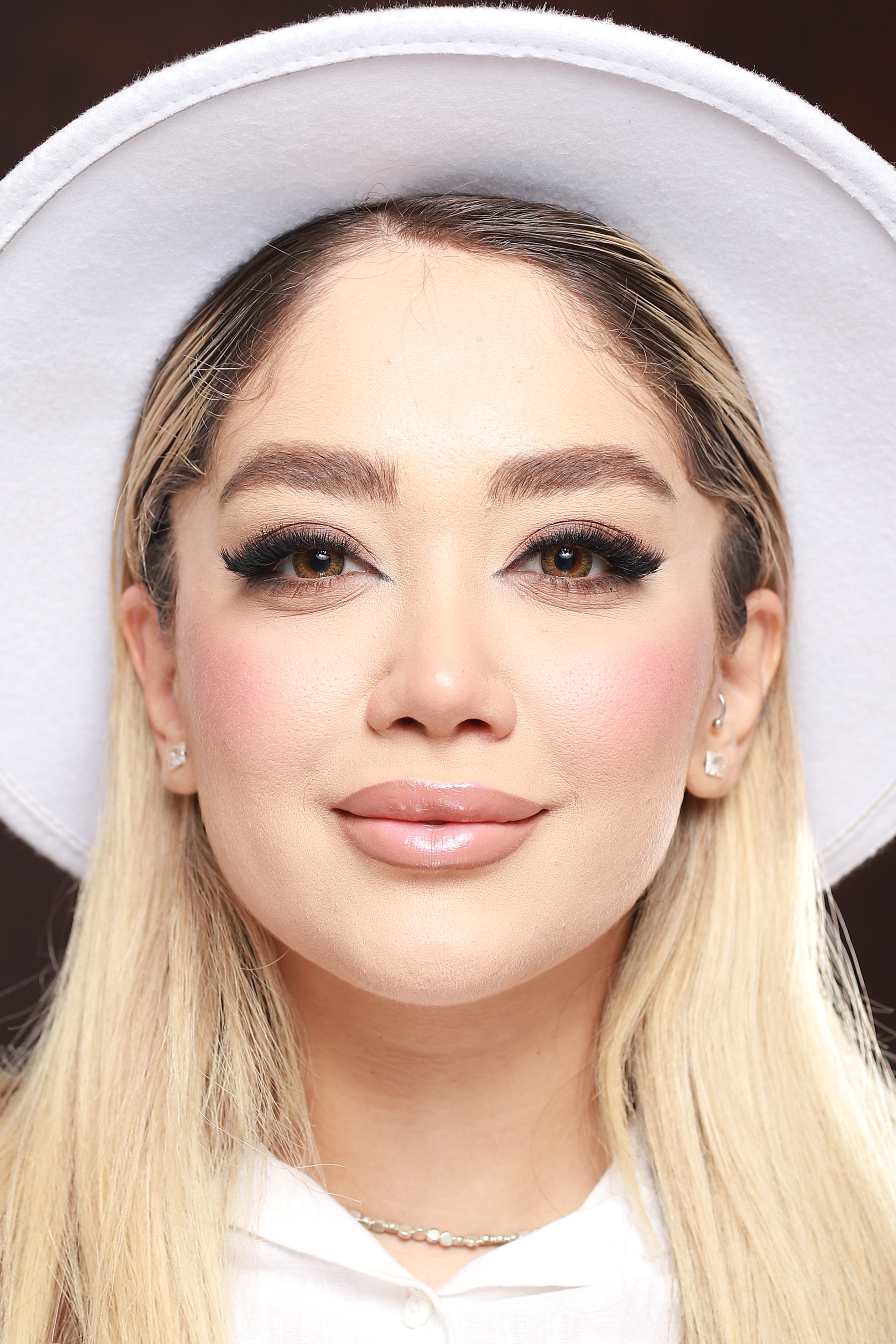 لنز رنگی هرا گریس مارون GRACE MARRON