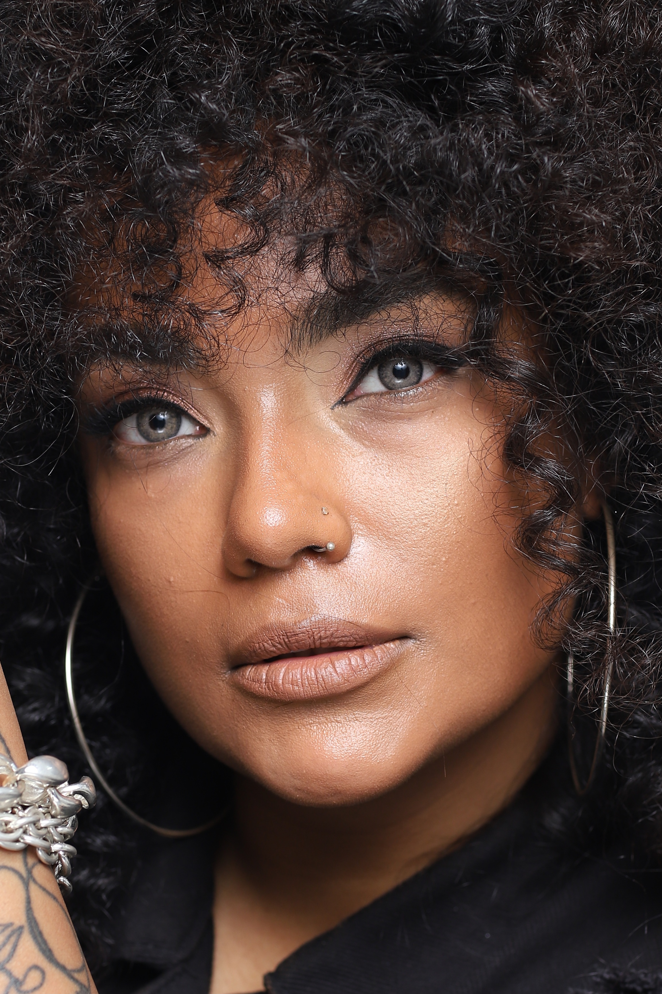 لنز رنگی هرا گریس لاتین براون GRACE LATIN BROWN