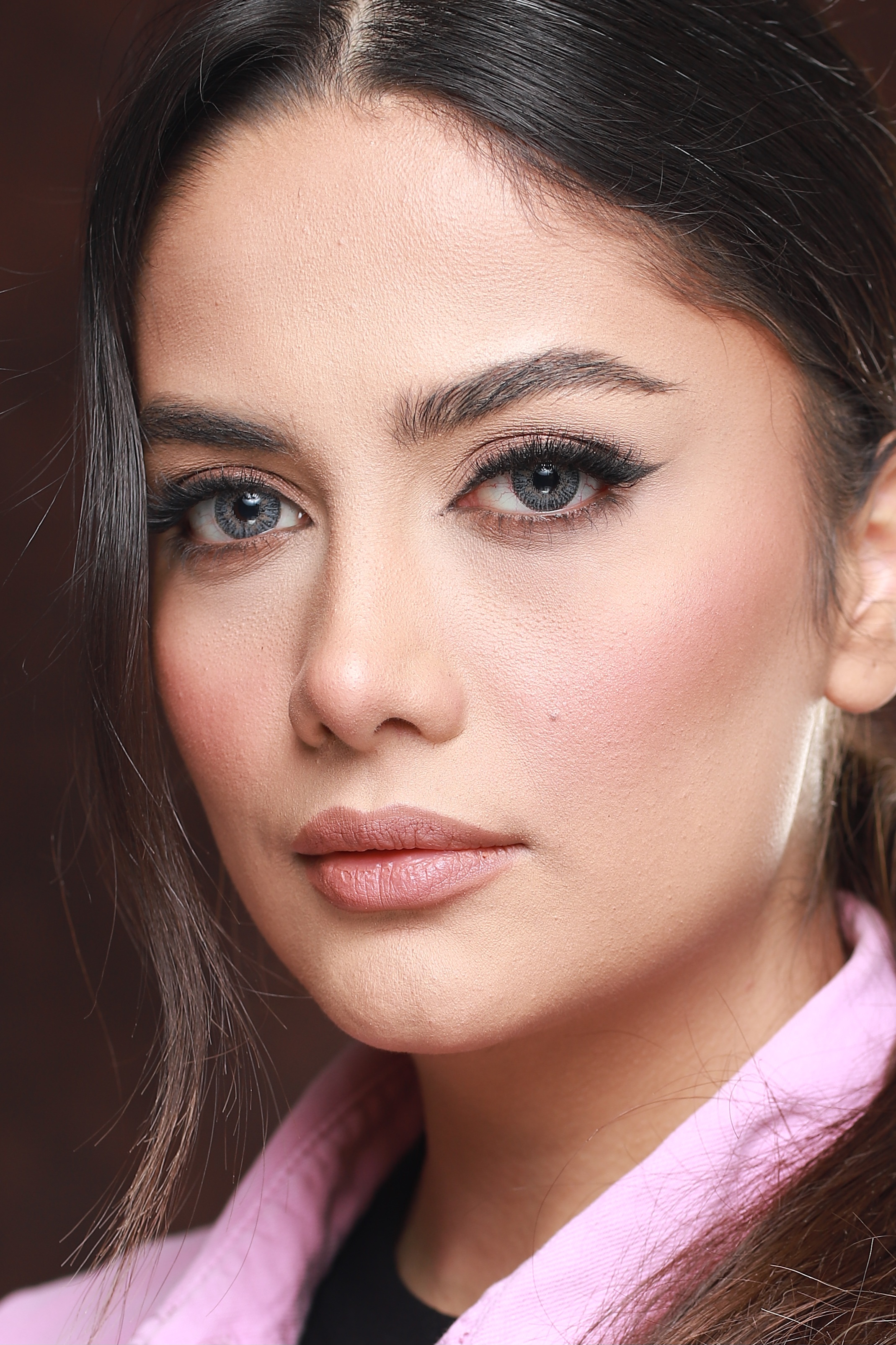 لنز رنگی هرا گریس پیل گری GRACE PALE GRAY