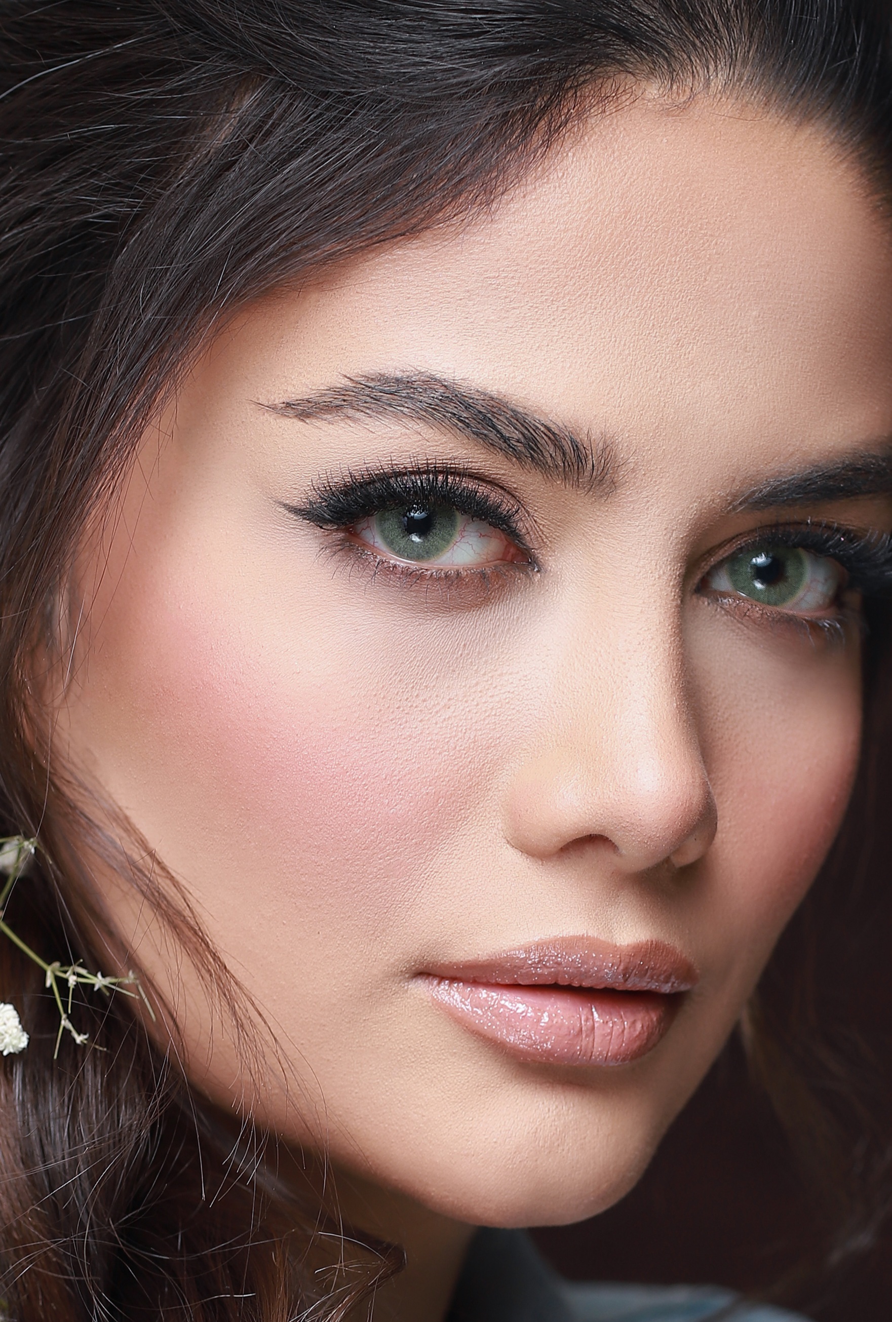 لنز رنگی سالانه هرا شماره Hera Yearly Code 019