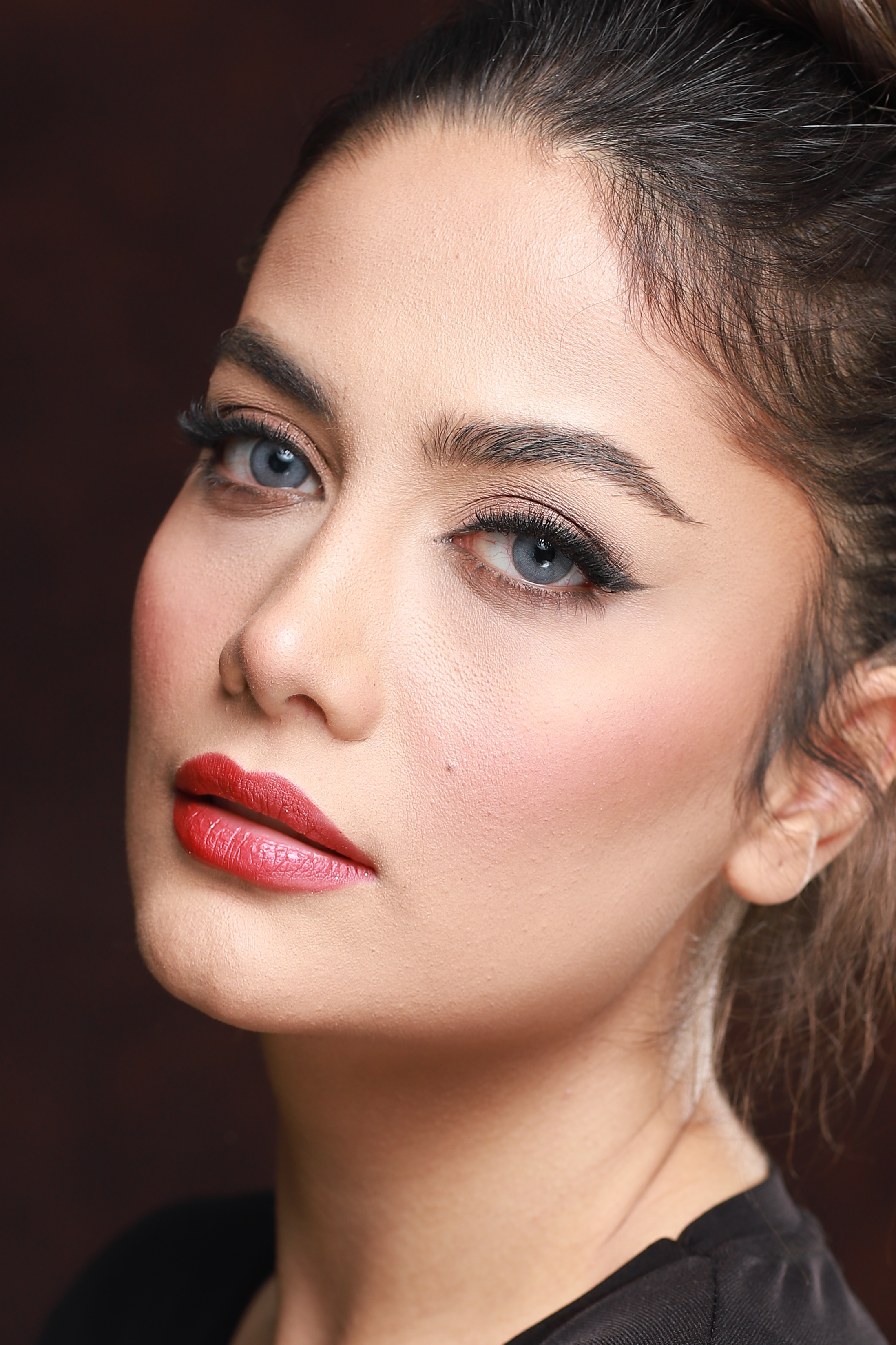 لنز رنگی هرا گریس ربل گری GRACE REBEL GRAY