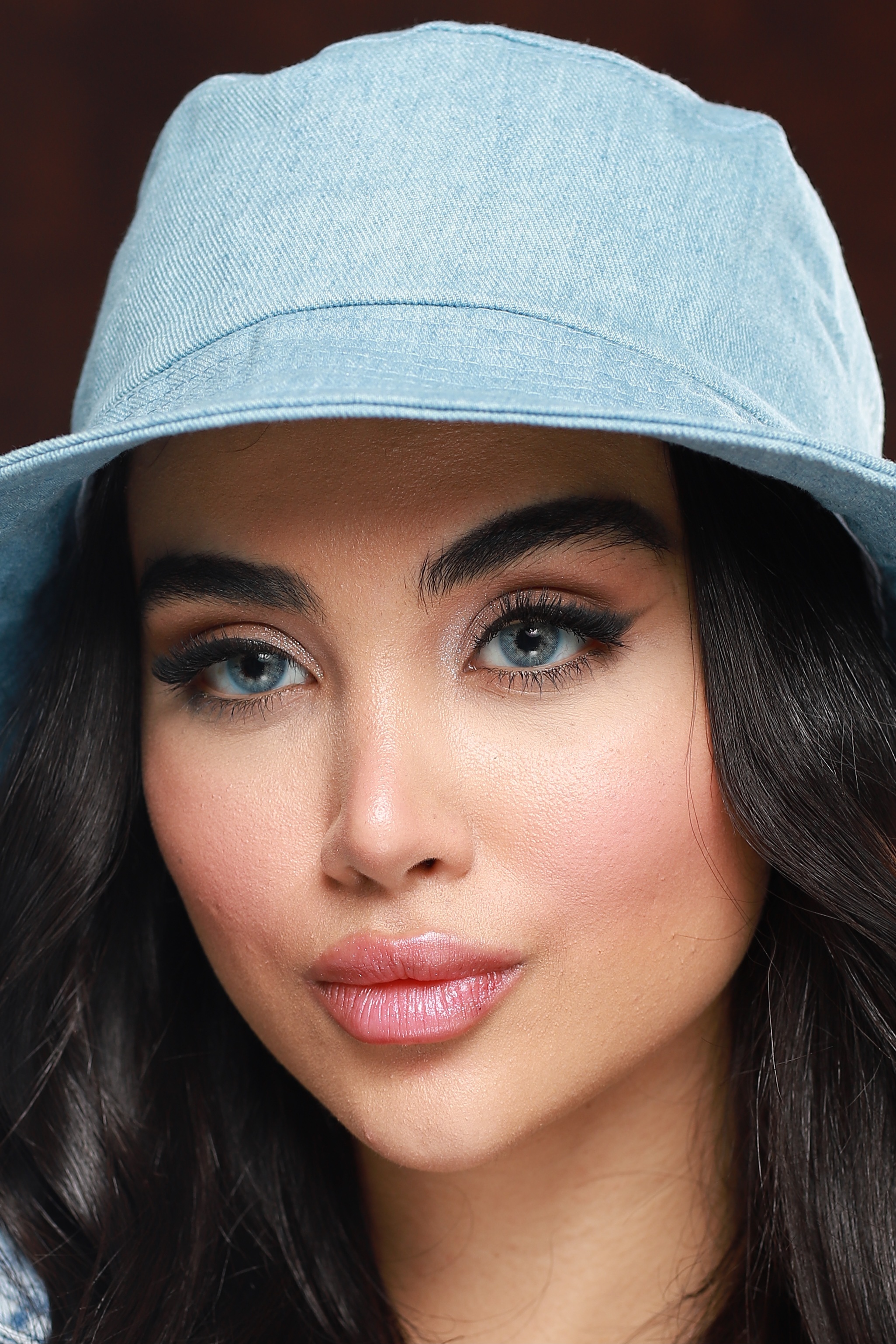 لنز رنگی رویال ویژن ادیکت بلو ROYAL VISION ADDICT BLUE